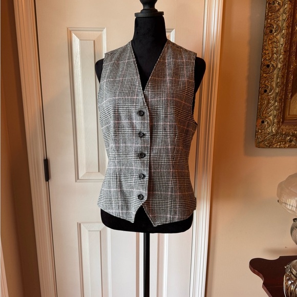 Pendleton 100%wool grey, black and pink Plaid Button-Up Vest - Picture 1 of 6